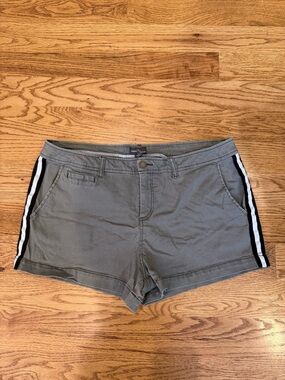 Market & Spruce Olive Green Side-Stripe Shorts